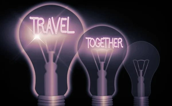 Birlikte Seyahat 'i yazan el yazısı. Başkalarıyla birlikte tatile gitmek kavramının anlamı.. — Stok fotoğraf