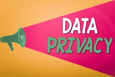 Veri Mahremiyetini gösteren metin işareti. İnternet sitesinin kavramsal fotoğraf güvenliği ve dijital koruması ya da anasayfanın yarı ses hoparlörü Ses Kapasitesini Genişlet Ses Seviyesi.