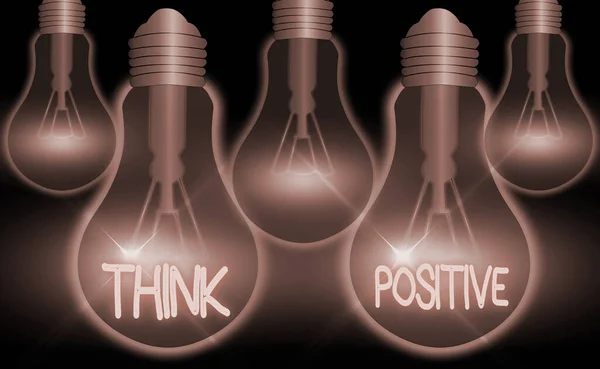 Piszę notatkę "Myśl pozytywnie". Business photo showcasing tworzenie myśli, które zachęcają i pomagają doładować osobę. — Zdjęcie stockowe