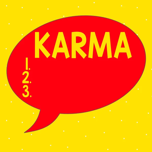 Woord schrijven tekst Karma. Zakelijk concept voor de som van een individuele acties in deze en vorige staten van bestaan Speech Bubble Oval Vorm in Solid Color Outlined tekstballon met staart. — Stockfoto