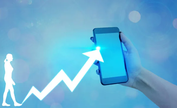 Man Smartphone Illustration Ascending Trends Performance Bar Graph Erhöhung der jährlichen Gewinne. Aufwärtstrend bei der Eskalation des Wachstums: Bericht über den Stand der Finanzaktien. — Stockfoto