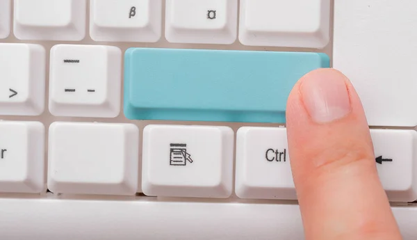 Business Concept With Notes And Pc Keyboard. Colourfull Pc Mock Up Keyboard With Empty Copy Space Above White Copy Cpace. Blank Mockup Space For Textual Message. — Stock Photo, Image