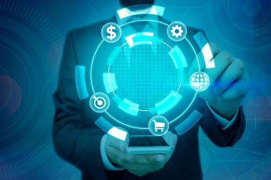 Bilgi işlem elemanları ve düz simgelerle bilgi işlem. En Son Dijital Teknoloji, Sosyal Medya, Ağ Bağlantısı ve İletişim, İş, Mali Konsept.