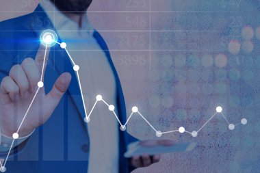 Erkek Akıllı Telefon Yükselen Eğilimler Performans Çubuğu Grafik Geliri Artırıyor. Yükselen Artan Hareket, Yükselen Finansal Hisse Çizelgesi Durum Raporu Gösteriliyor.