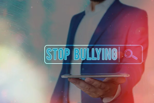Handschriftlicher Text Stop Mobbing. Konzept, mit dem sie ihre Kampagne gegen Gewalt gegenüber Opfern zum Ausdruck bringen wollen. — Stockfoto