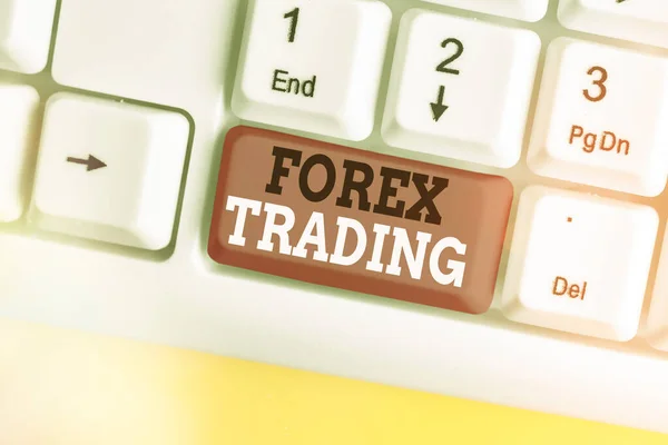 Sinal de texto mostrando Forex Trading. Foto conceitual mercado global permitindo a negociação, troca de moeda . — Fotografia de Stock
