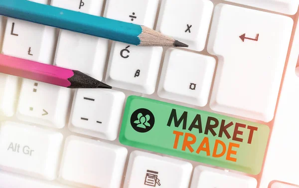 Konceptualne ręczne pismo pokazujące Market Trade. Business photo showcasing forex Wykres handlowy inwestycji finansowych lub tendencji gospodarczych. — Zdjęcie stockowe
