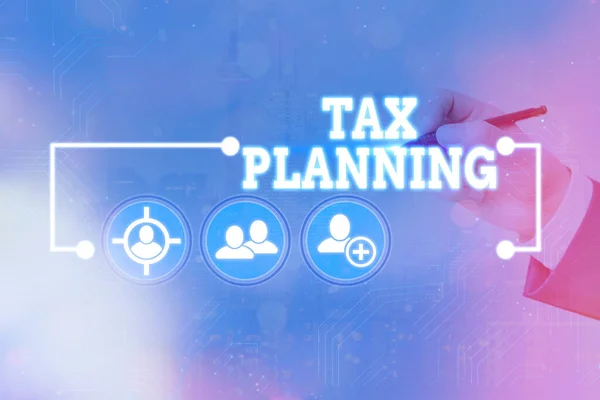 Panneau texte montrant la planification fiscale. Photo conceptuelle analysant les revenus financiers et la planification de la comptabilité d'entreprise . — Photo