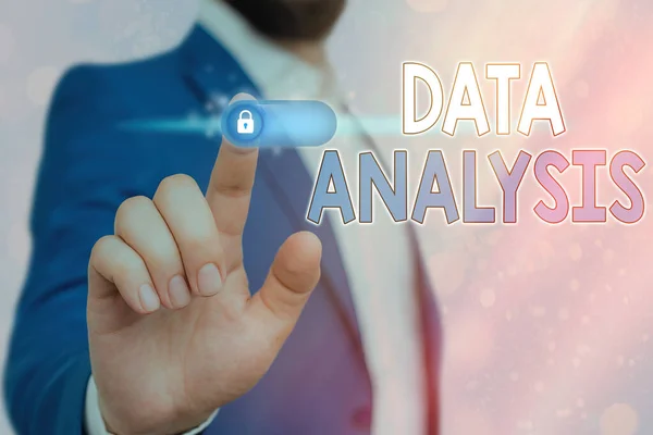 Handschrift tekst Data Analyse. Concept betekent Business intelligence en analytics met een nieuwe start-up project discussie. — Stockfoto