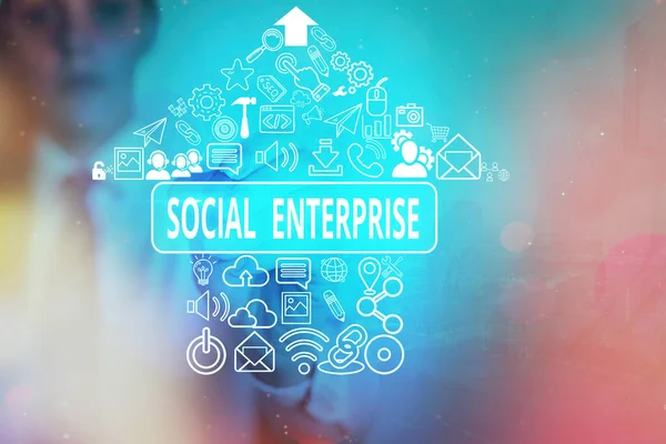 Schreiben Notiz zeigt Social Enterprise. Business photo showcasing Es ist ein Geschäft, das spezifische zivile Ziele hat. — Stockfoto