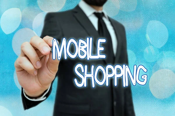 Word scrittura testo Mobile Shopping. Concetto di business per l'acquisto di merci condotte utilizzando un cellulare . — Foto Stock