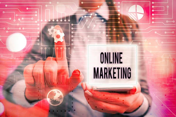 Handschriftliches Textschreiben im Online Marketing. Konzept bedeutet Praxis der Nutzung von Webkanälen, um eine Botschaft zu verbreiten. — Stockfoto