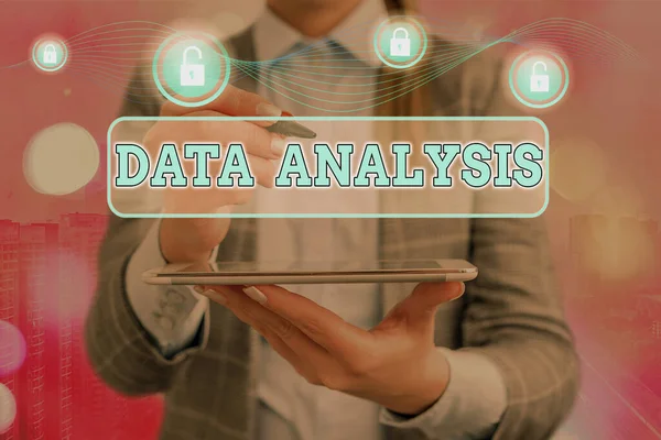 Word writing text Data Analysis. Geschäftskonzept für Business Intelligence und Analytics mit einer neuen Startup-Projektdiskussion. — Stockfoto