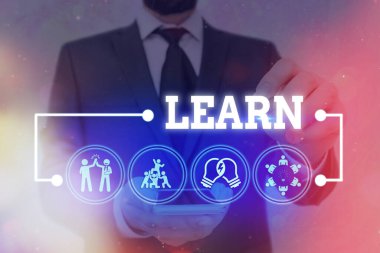 El yazısı metni öğren. Mevcut yeni değişen bilgi davranışları edinme sürecinin anlamı kavramı.