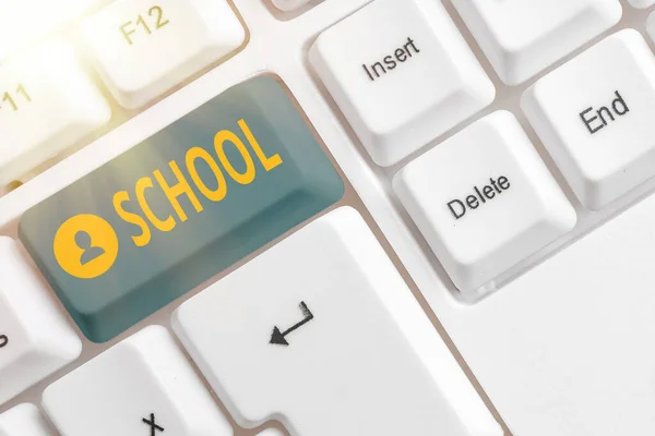 Textschule. Geschäftskonzept für Lernräume und Lernumgebungen. — Stockfoto