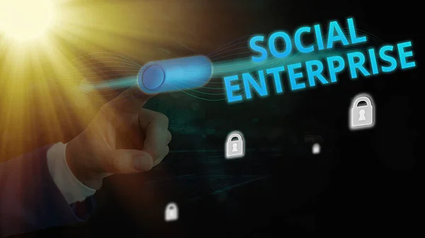 Texto de caligrafia Social Enterprise. Conceito significado É um negócio que tem objetivos civis específicos . — Fotografia de Stock