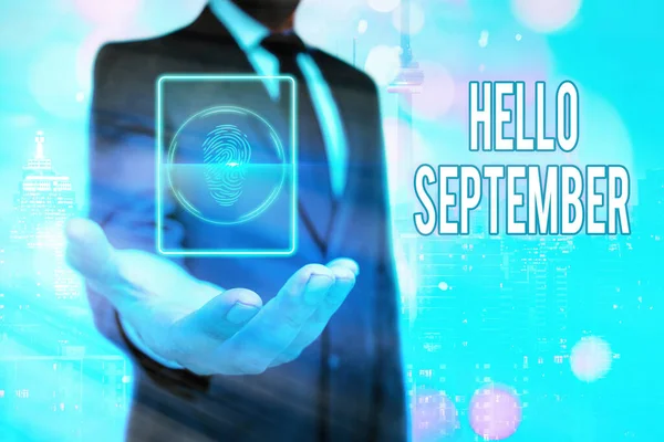 Textschild mit Hallo September. Konzeptioneller Foto-Gruß zum Gedenken an den neunten Monat des Jahres. — Stockfoto