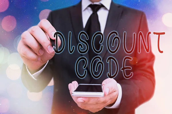 Handschriftlicher Text Discount Code. Konzept, das bedeutet, den Preis eines Produkts durch einen individualisierten Gutschein zu senken. — Stockfoto