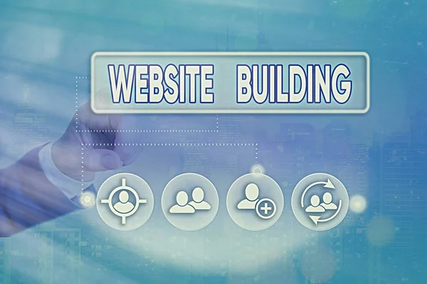 Εννοιολογική γραφή χέρι δείχνει Κτίριο ιστοχώρου. Business site προβολής φωτογραφιών κατασκευάζεται σύμφωνα με τις ανάγκες των πελατών. — Φωτογραφία Αρχείου