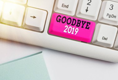 Kavramsal el yazısı 2019 'a elveda diyor iş fotoğrafı sergisi hoş geldin diyor ve yeni yılı kutluyor ve merhaba 2020.