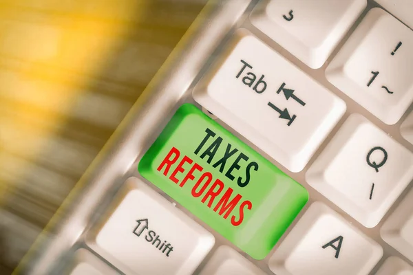 Konceptuální rukopis ukazující daňové reformy. Firemní foto text správu vybraných daní v efektivnějším procesu. — Stock fotografie