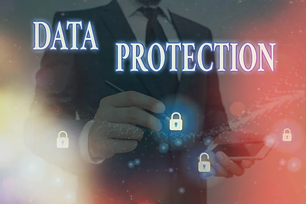 Koncepcionális kézírás az adatvédelemről. Üzleti fotók szövege, amely megvédi az információkat az esetleges adatvédelmi incidensektől. — Stock Fotó