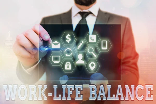 Texto de escritura de palabras Vida laboral Balance. Concepto de negocio para priorizar entre una actividad individual y profesional Icono de elementos infográficos de conexión de red de tecnología digital de información . — Foto de Stock