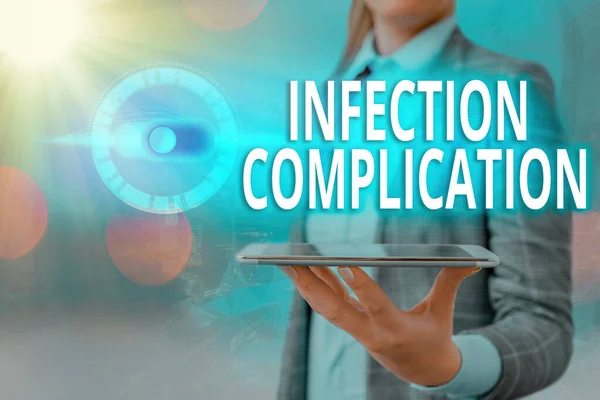 Fertőzési komplikációt mutató szöveges jel. Fogalmi fotó nem kívánt reakció eredményeként immunszuppresszió Grafikus lakat web adatbiztonsági alkalmazás rendszer. — Stock Fotó
