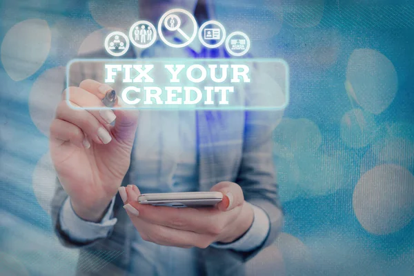 Handschrift tekst schrijven Fix Your Credit. Concept betekent verbeteren of verhogen van uw rating of score om geld te lenen of hypotheek te krijgen. — Stockfoto