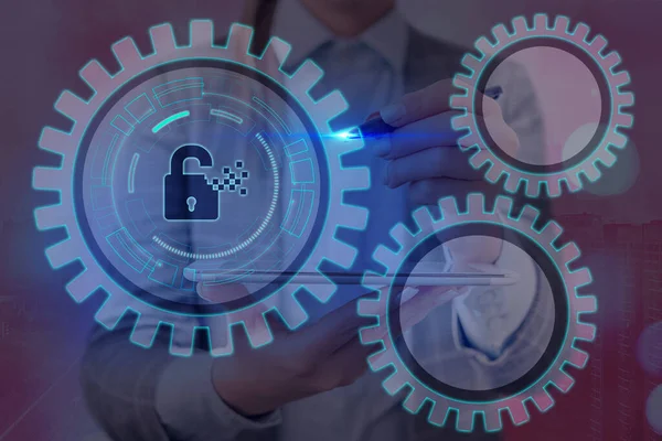 Grafik av senaste Digital teknik skydd Data hänglås säkerhet på den virtuella skärmen. Affärsman med lås för att säkra. — Stockfoto