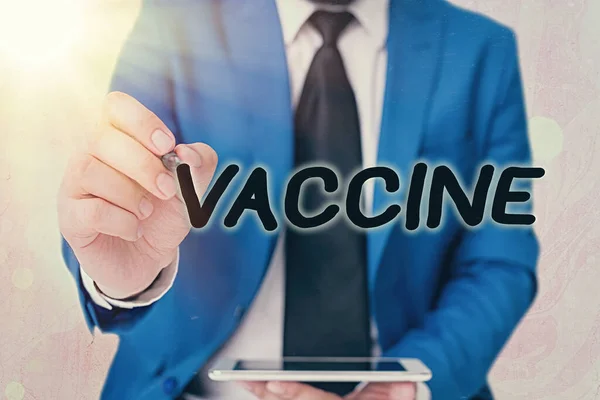 Texte écrit Vaccin. Concept d'entreprise pour la préparation de micro-organismes tués ou d'organismes vivants atténués Application numérique à écran tactile marquant des détails importants dans l'entreprise. — Photo