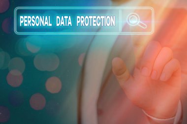 Kişisel Veri Koruması ile ilgili el yazısı metinleri. Güvenlik sistemi için bireysel bir bilgiyi korumak ve tanımlamak anlamına gelen kavram.