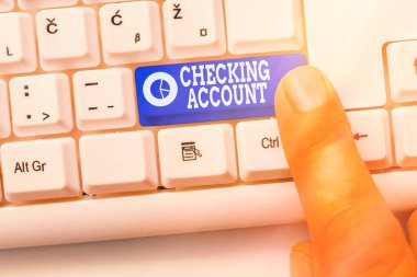 El yazısı Metin Kontrol Hesabı. Konsept derken tüm harcamaları çekmek için kullanılan işlem bankası ücreti.