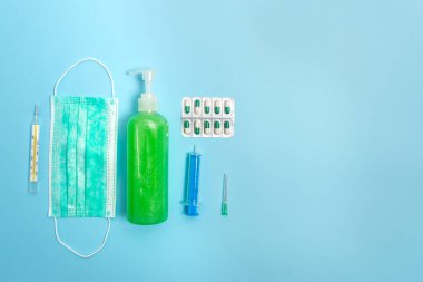 Koruyucu Bariyer Enfeksiyonunu Önlemek İçin Birincil Tıbbi Teçhizat. Sağlık Koruma ve Etkili Dokunulmazlık Konsepti