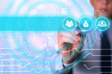 Web bağlantısıyla bilgisayarlara uzaktan erişim ve kontrol sağlandı. Sistem Yöneticisi Sorunları Düzeltmeye, Yazılım Kurulumuna, Veri Yapılandırma Aletleri Ayarlarına Yardım Eder.