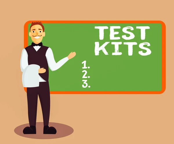 Tekst pisma Test Kits. Koncepcja oznacza narzędzia używane do wykrywania obecności czegoś w organizmie Mężczyzna Kelner Uśmiechnięty Stojący w Jednorodnej Ręce Prezentując puste Menu Board. — Zdjęcie stockowe