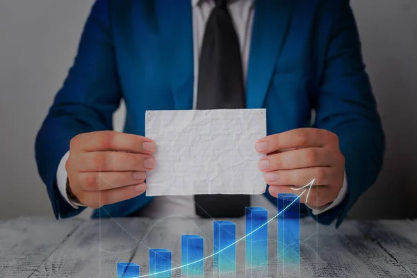 Man Smartphone Illustration Ascending Trends Performance Bar Graph Erhöhung der jährlichen Gewinne. Aufwärtstrend bei der Eskalation des Wachstums: Bericht über den Stand der Finanzaktien. — Stockfoto