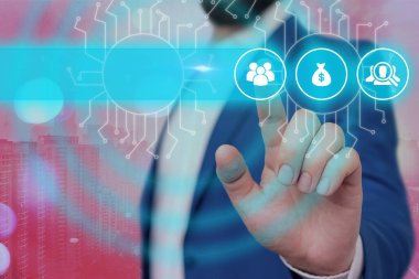 Web bağlantısıyla bilgisayarlara uzaktan erişim ve kontrol sağlandı. Sistem Yöneticisi Sorunları Düzeltmeye, Yazılım Kurulumuna, Veri Yapılandırma Aletleri Ayarlarına Yardım Eder.