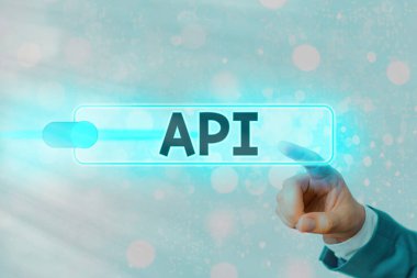 Api 'yi gösteren kavramsal el yazısı. Günlük rutinler, protokoller ve yazılım uygulamaları oluşturma araçları iş fotoğraf metin seti Graphics web veri güvenlik uygulama uygulama sistemi için asma kilit.
