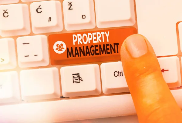Text sign showing Property Management. Conceptual photo the control, maintenance, and oversight of real estate. — Stock Photo, Image