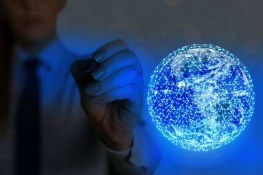 Global Teknoloji İnternet İş Ağı, Dünya 'daki Telekomünikasyon Kripto Para Birimi, Engelleme Zinciri ve Bir sürü şey. Gezegenin panoramik görüntüsü. Bu görüntünün elementleri NASA tarafından desteklenmektedir.