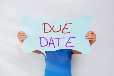 Sözcük yazma tarihi. Bir şeyin yapılacağı ya da ödeneceği gün ya da tarih için iş konsepti Boş baloncuk sohbet etiketi notları kişisel fikir kavramını taklit eder.