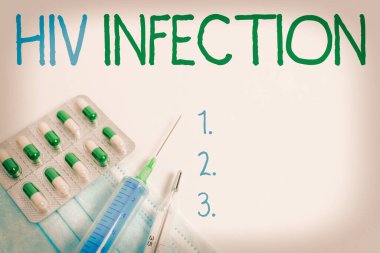 Hiv enfeksiyonu hakkında yazı yazmak. HIV enfeksiyonu nedeniyle bağışıklık sistemi hastalığının iş konsepti. Sağlık hizmetlerinin korunması için temel tıbbi önlem ekipmanları..