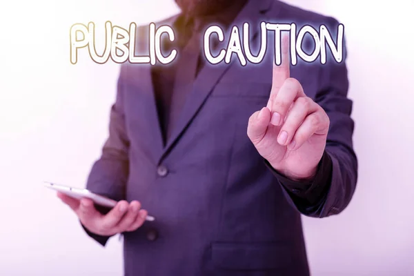 Kézírás szöveg Nyilvános figyelmeztetés. A koncepció azt jelenti, hogy a nyilvánosságnak hivatalos figyelmeztetést adnak egy potenciális kockázati modell kifejezésére, amely a navigációs haladást szimbolizálja.. — Stock Fotó