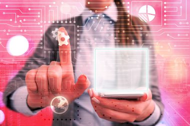 Web bağlantısıyla bilgisayarlara uzaktan erişim ve kontrol sağlandı. Sistem Yöneticisi Sorunları Düzeltmeye, Yazılım Kurulumuna, Veri Yapılandırma Aletleri Ayarlarına Yardım Eder.