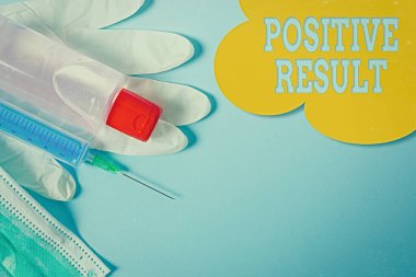 El yazısı metni Pozitif Sonuç. Kavram anlamı, bireyin hastalığa, hastalığa ya da biyolojik belirtece sahip olduğunu gösterir..