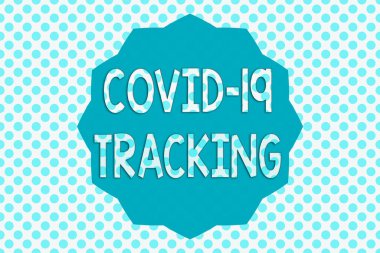 Covid 19 'un izini sürdüğünü gösteren bir not yazıyorum. Zigzag etkisi altında muhtemel hastaların ayırt edici özelliklerini gösteren iş fotoğrafı. 12 Noktalı Yıldız Dodecagon..