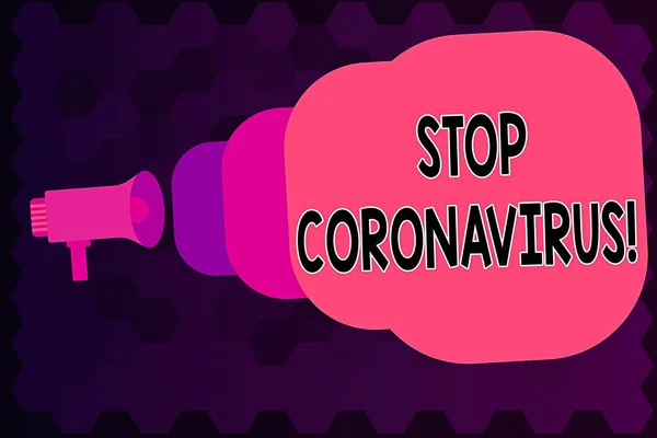 Skriva lapp som visar Stoppa Coronavirus. Affärsfoto visar Sjukdom medvetenhet kampanj kämpar för att minska COVID19 fall Megafone kommer ut ur på kuvert tillkännage och prata. — Stockfoto