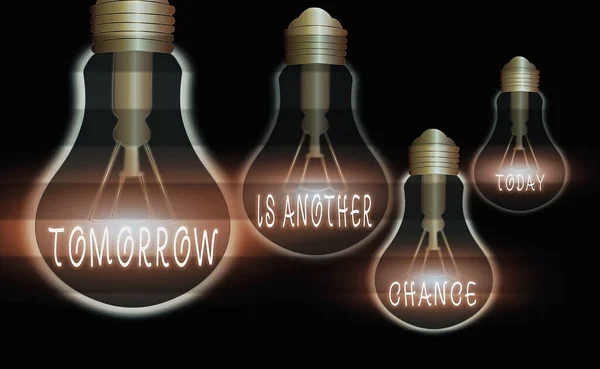 Текст почерка "Завтра это еще один шанс". Концепция означает больше возможностей лучший результат, несмотря на отказ Реалистичные цветные лампочки, идея знакового решения концепции мышления . — стоковое фото