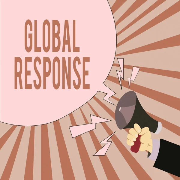 Tekst pisania słów Global Response. Koncepcja biznesowa wskazuje zachowanie materiału z dala od punktu uderzenia Analiza męskiego Hu Hand Holding Megaphone Blank Speech Bubble. — Zdjęcie stockowe